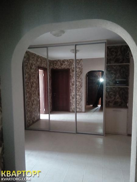 Sell 2-room apartment. Киев,  Гарматная — photo 2