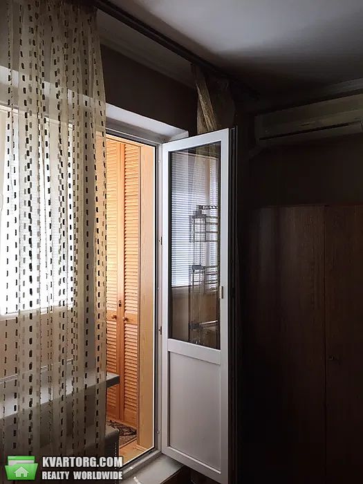Rent out 2-room apartment. Киев, Татьяны Яблонской — photo 8