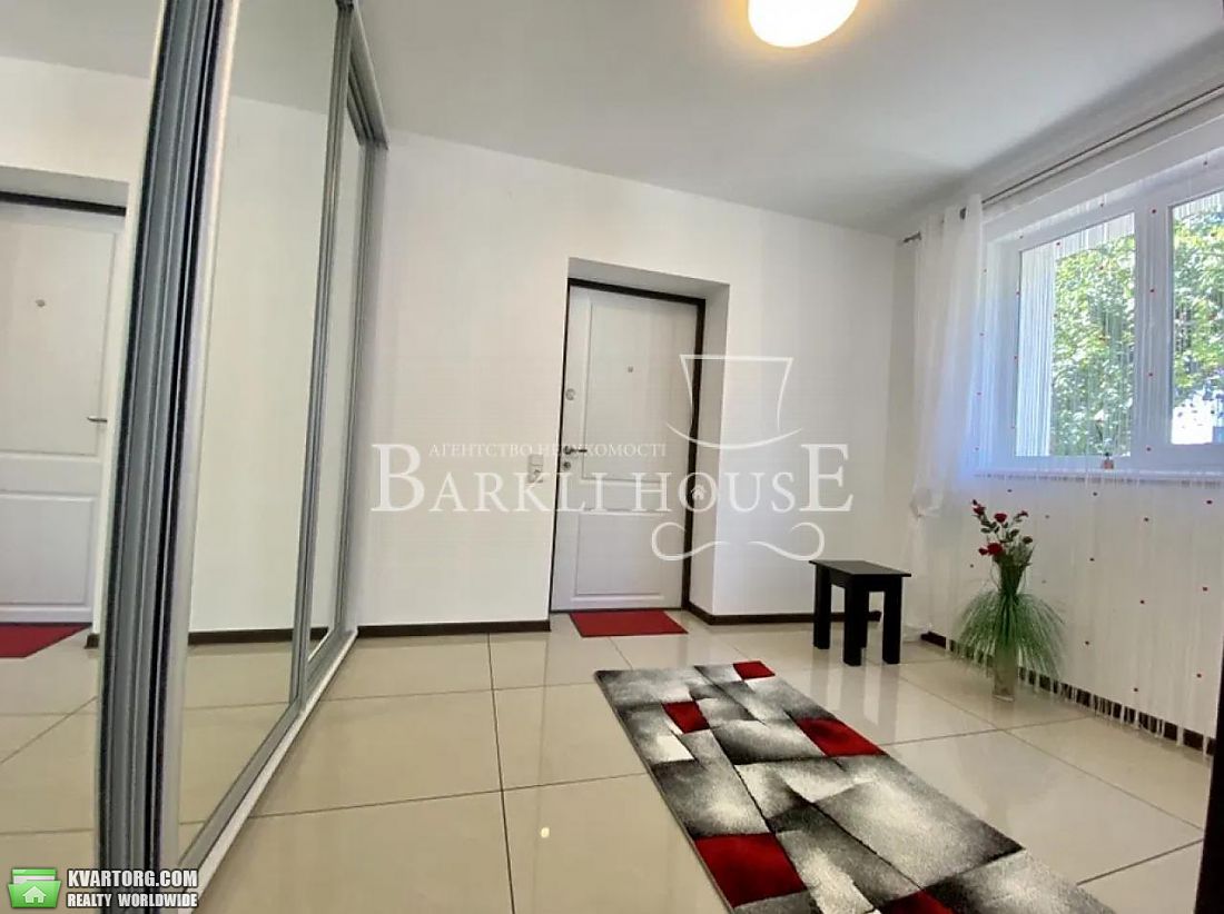 Rent out house. Киев, иртышская — photo 10