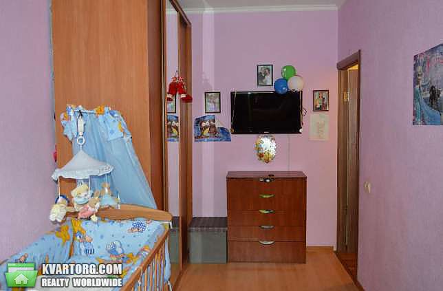 Sell 2-room apartment. Киев,  Искровская — photo 3