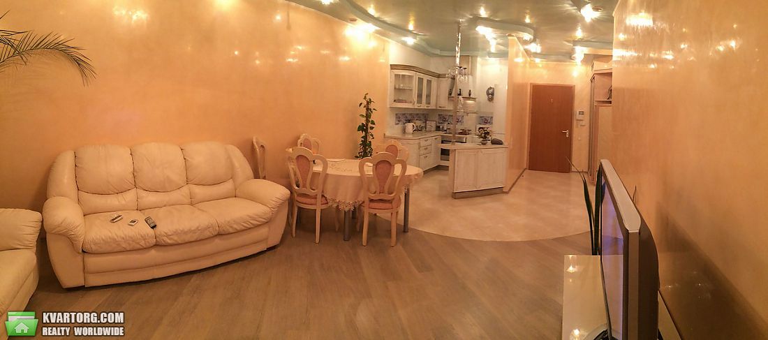 Rent out 3-room apartment. Киев,  Жилянская — photo 3