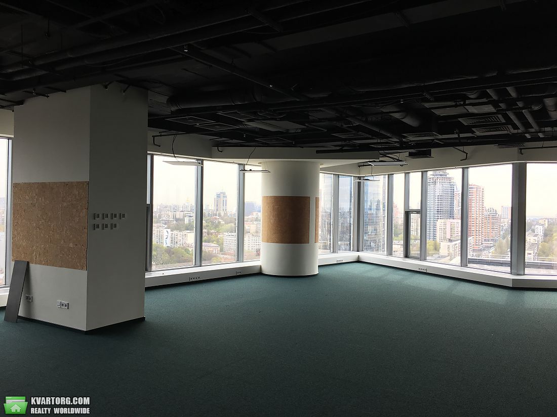 Rent out office. Киев,  метро — photo 1