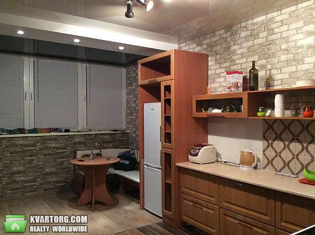 Sell 2-room apartment. Киев,  Пчелки — photo 2