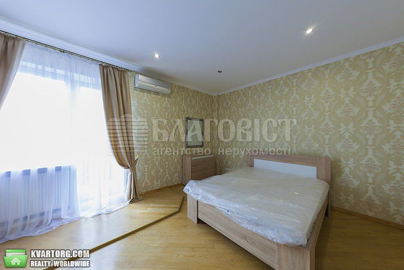 Rent out 3-room apartment. Киев,  Тургеневская — photo 9