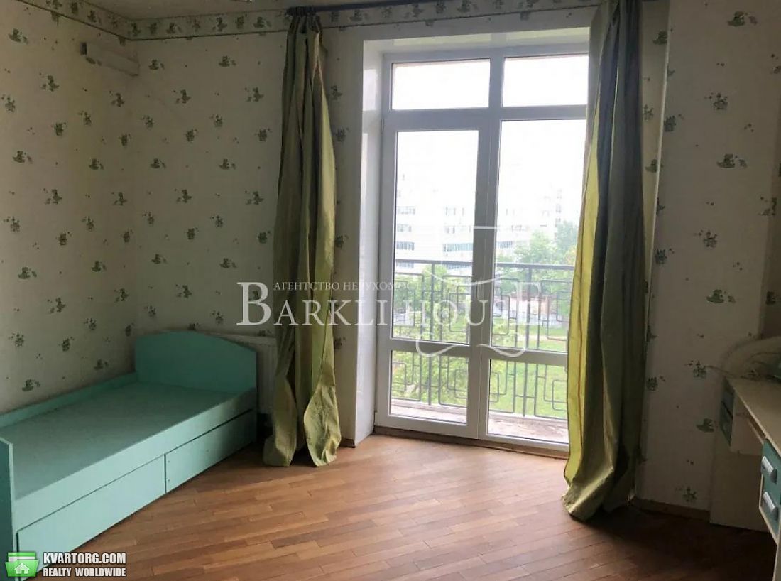 Rent out 3-room apartment. Киев,  Дашавская — photo 4