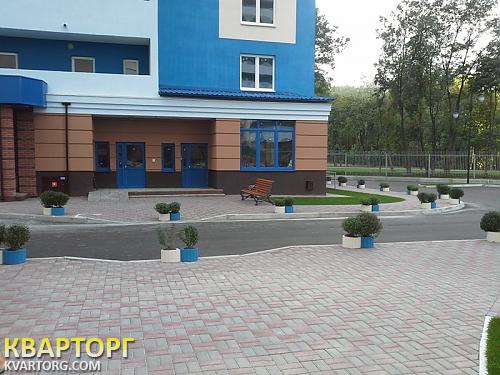 Rent out shop. Киев, Танковая — photo 2