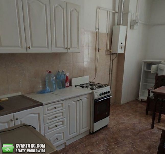 Sell 1-room apartment. Киев,  Багговутовская — photo 2