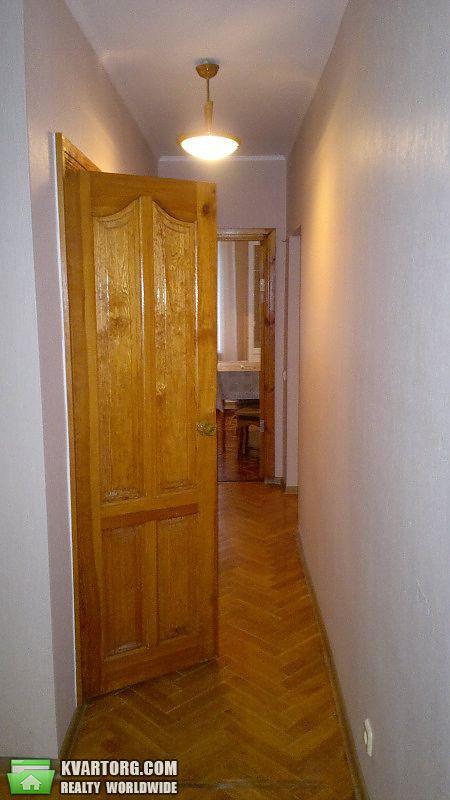 Rent out 2-room apartment. Киев, Окипной Раисы — photo 2