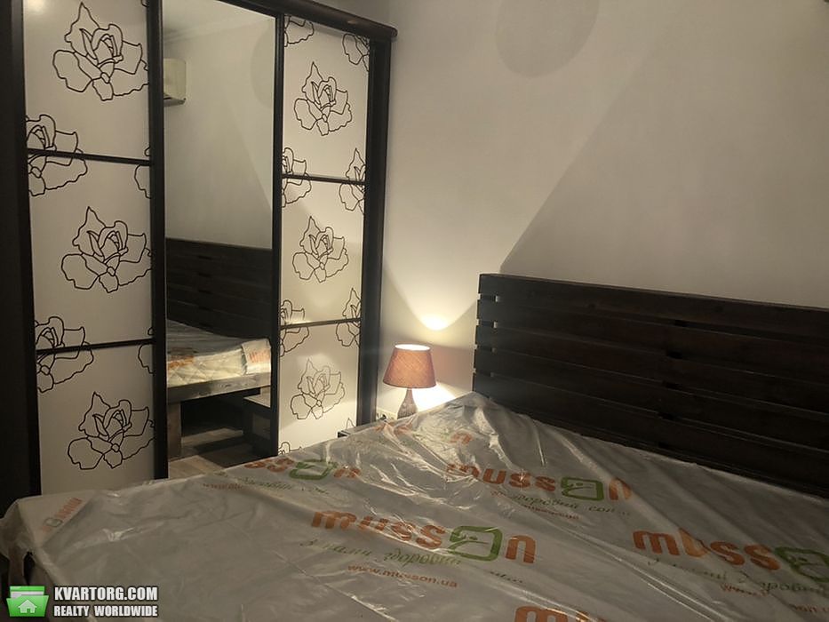 Sell 2-room apartment. Киев,  Дегтяревская — photo 5