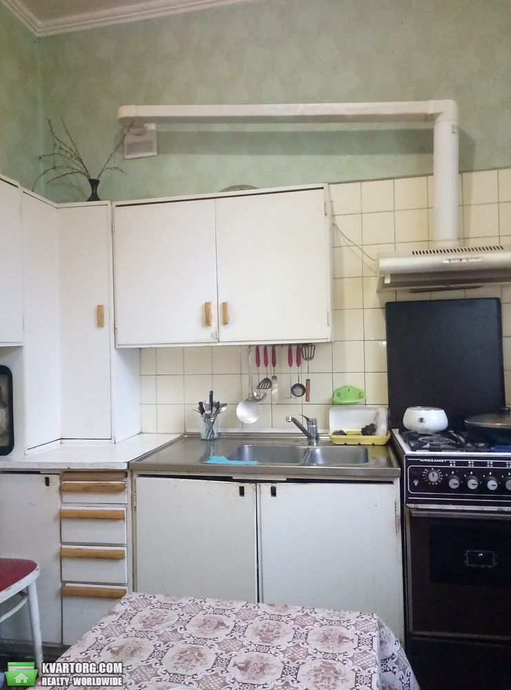 Sell 2-room apartment. Киев,  Петровская — photo 3