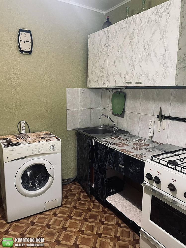 Rent out 1-room apartment. Киев,  Касияна — photo 1