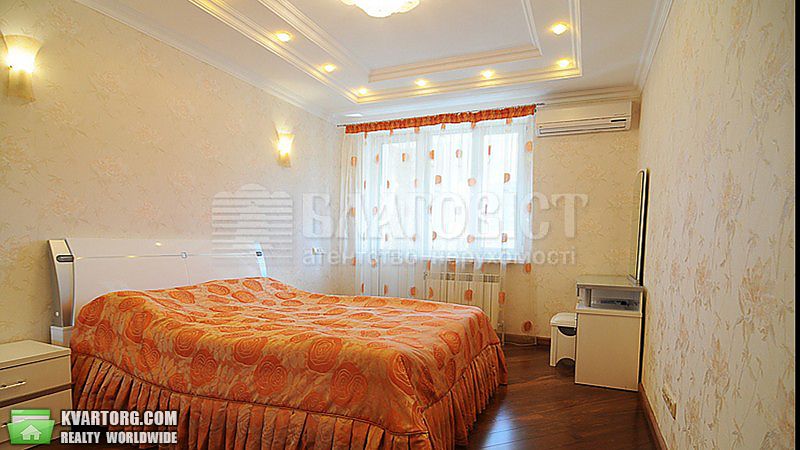 Rent out 3-room apartment. Киев, Леся Курбаса — photo 3
