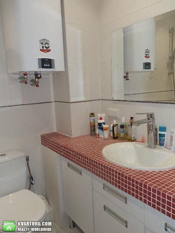 Rent out 3-room apartment. Киев,  Героев Сталинграда пр — photo 9