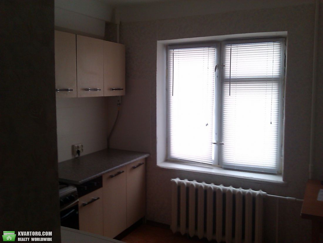 Sell 2-room apartment. Киев,  Щорса пер — photo 4