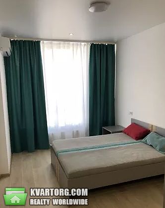 Rent out 1-room apartment. Киев, ул. Сирецко-Садовая, — photo 1