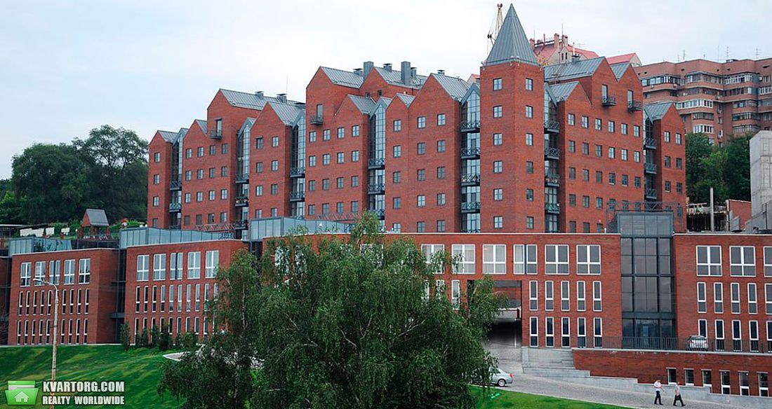 Sell 4-room apartment. Днепропетровск, Шаумяна — photo 1