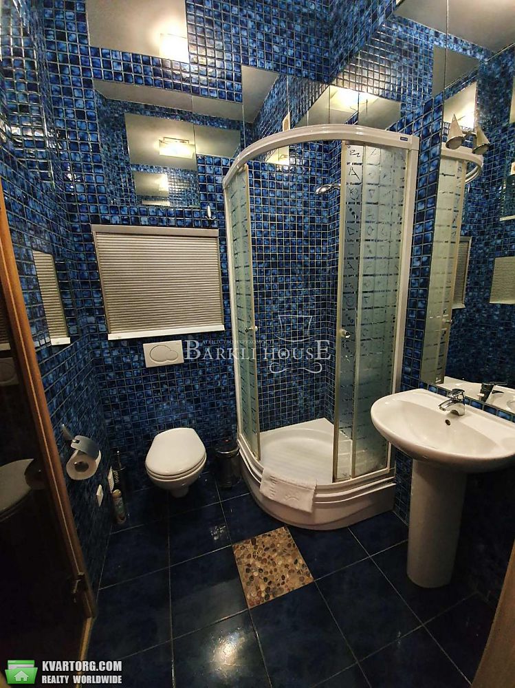 Rent out 4-room apartment. Киев,  Городецкого — photo 9