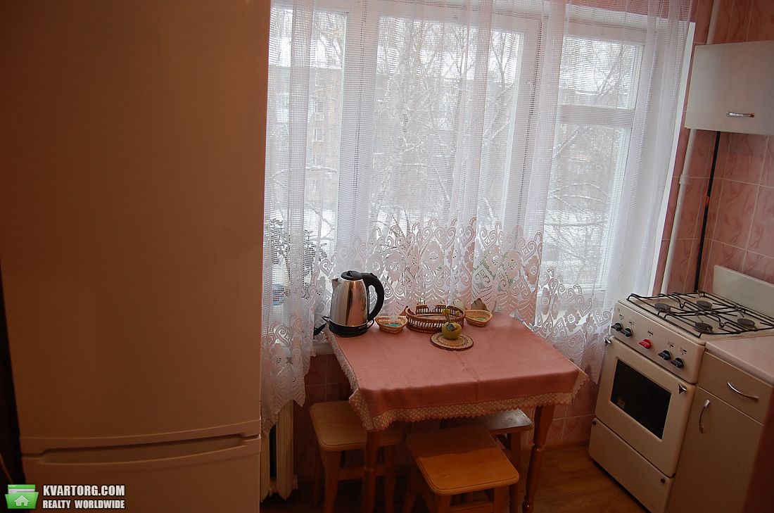 Rent out 1-room apartment. Киев,  Щербакова — photo 4
