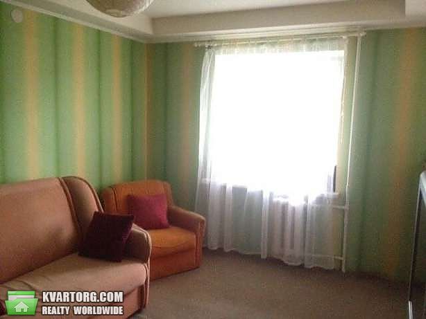 Rent out 2-room apartment. Киев,  Тычины пр — photo 1
