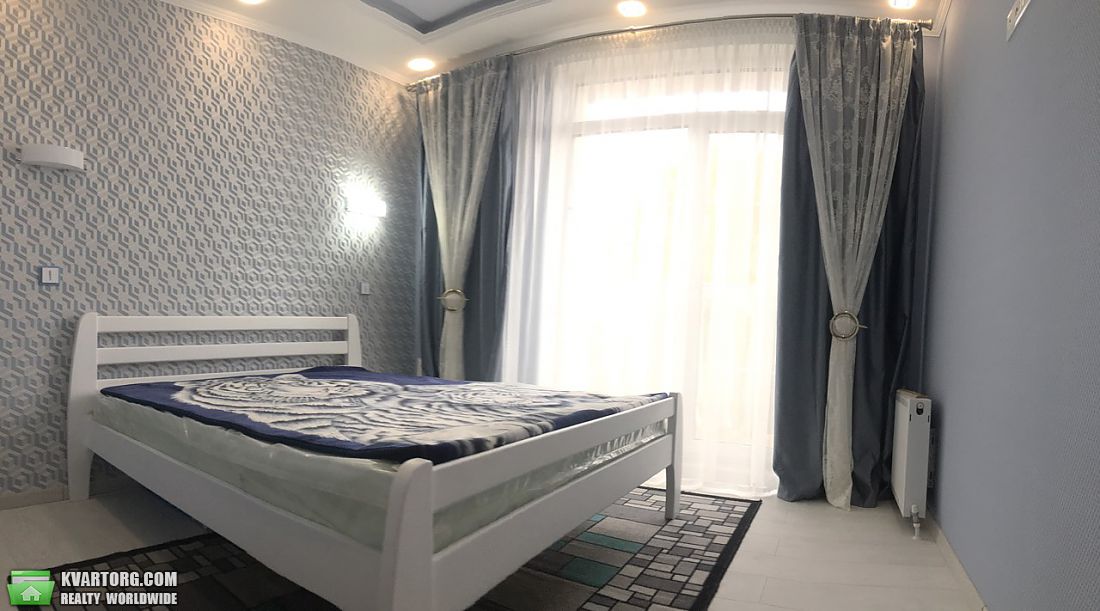 Rent out 2-room apartment. Киев, Дмитрия Луценко — photo 2