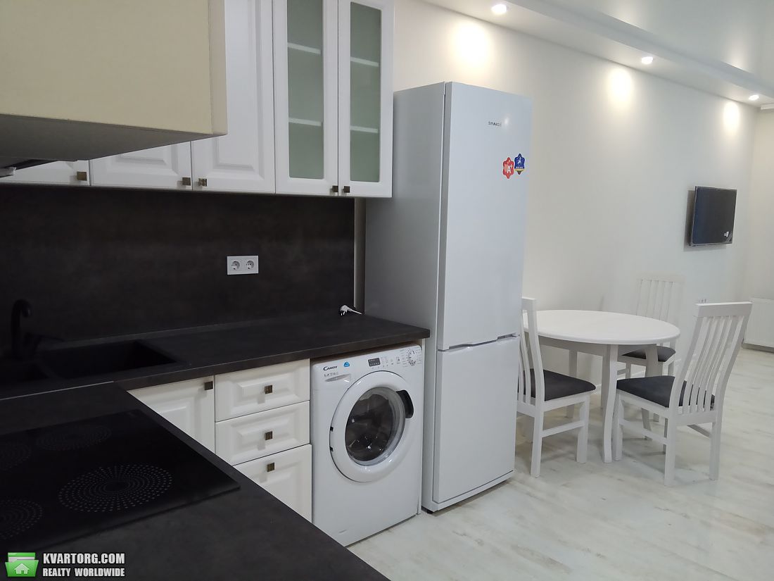 Rent out 1-room apartment. Киев, Луценко — photo 2