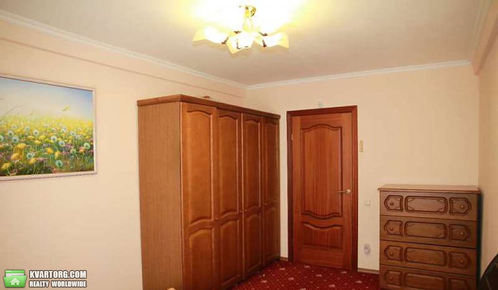 Sell 2-room apartment. Киев,  Богомольца — photo 3