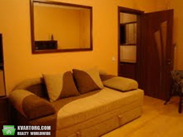 Rent out 2-room apartment. Киев, Боткина ул. — photo 9