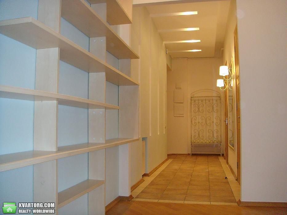 Rent out 2-room apartment. Киев,  Лютеранская — photo 6