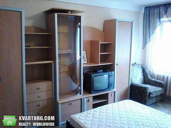 Rent out 1-room apartment. Киев,  Семьи Сосниных — photo 1