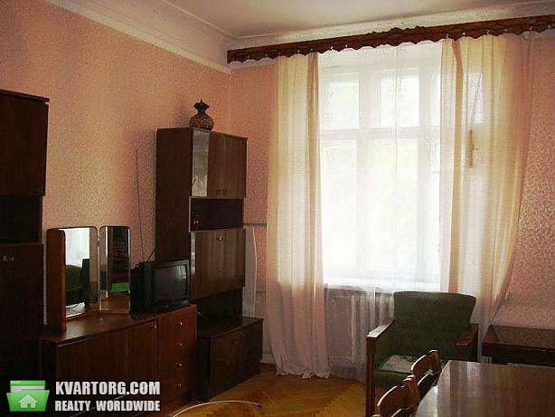 Sell 2-room apartment. Киев,  Гарматная — photo 1