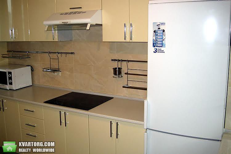 Rent out 1-room apartment. Киев,  Туманяна — photo 2