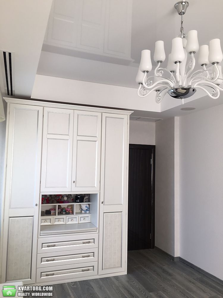 Sell 5-room apartment. Днепропетровск, Центр — photo 2