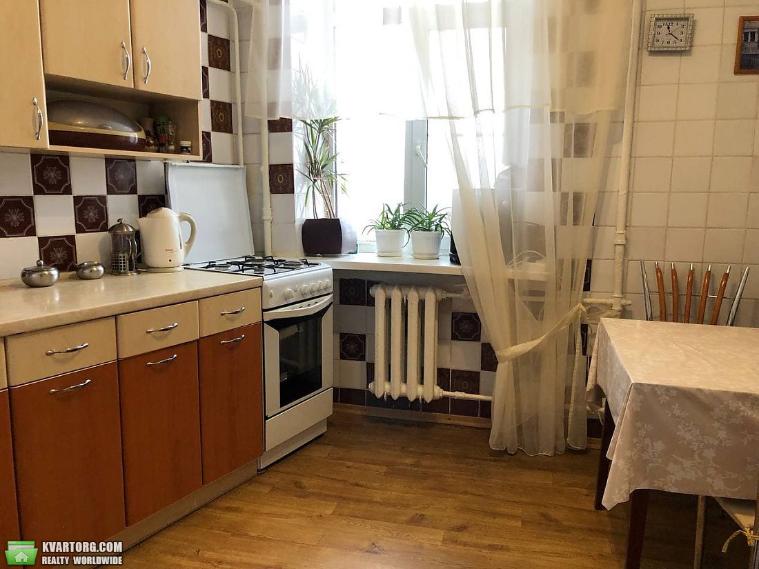 Sell 3-room apartment. Днепропетровск,  Вокзальная пл. — photo 5