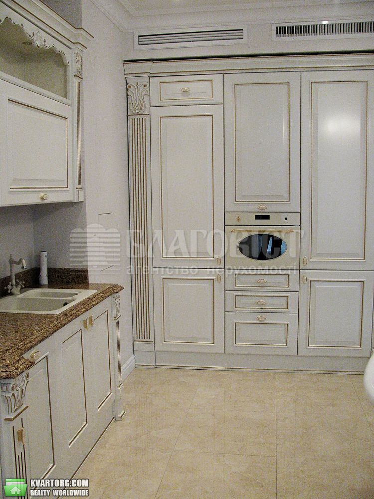 Rent out 2-room apartment. Киев,  Драгомирова — photo 3