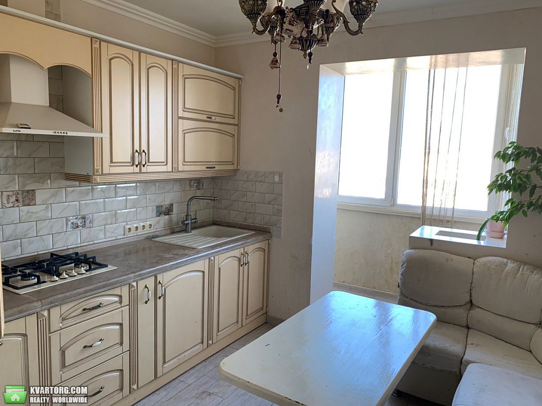 Sell 3-room apartment. Ивано-Франковск, Целевича — photo 2