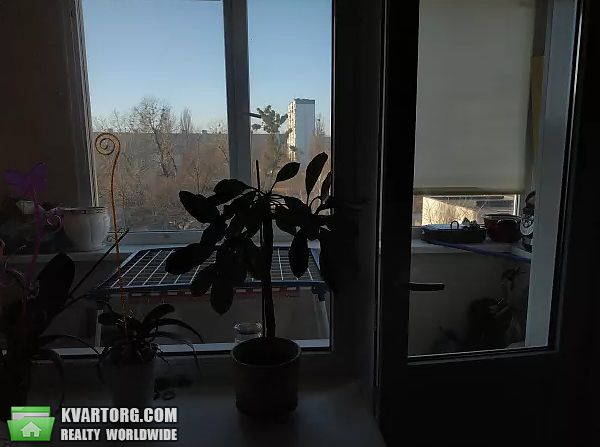 Sell 2-room apartment. Киев,  Симферопольская — photo 7