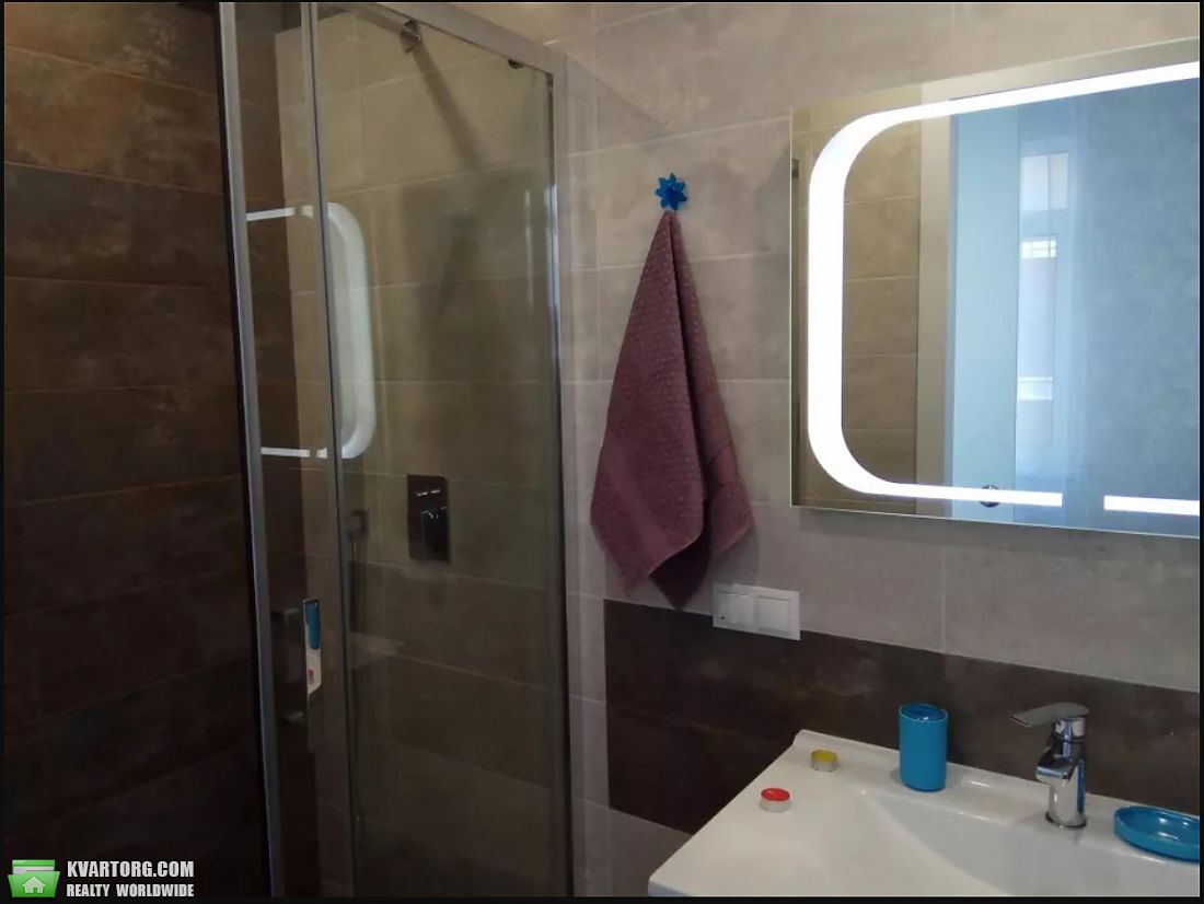 Rent out 2-room apartment. Киев, Дмитрия Луценко — photo 7