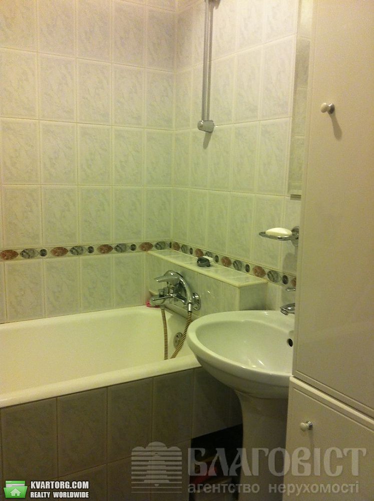 Sell 2-room apartment. Киев,  Павловская — photo 5