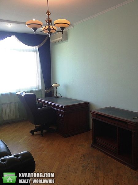 Rent out 4-room apartment. Киев,  Героев Сталинграда пр — photo 6
