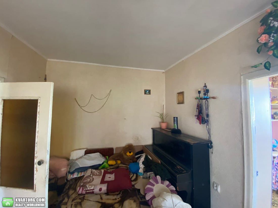 Sell 2-room apartment. Чернигов,  Шевченко пл — photo 3