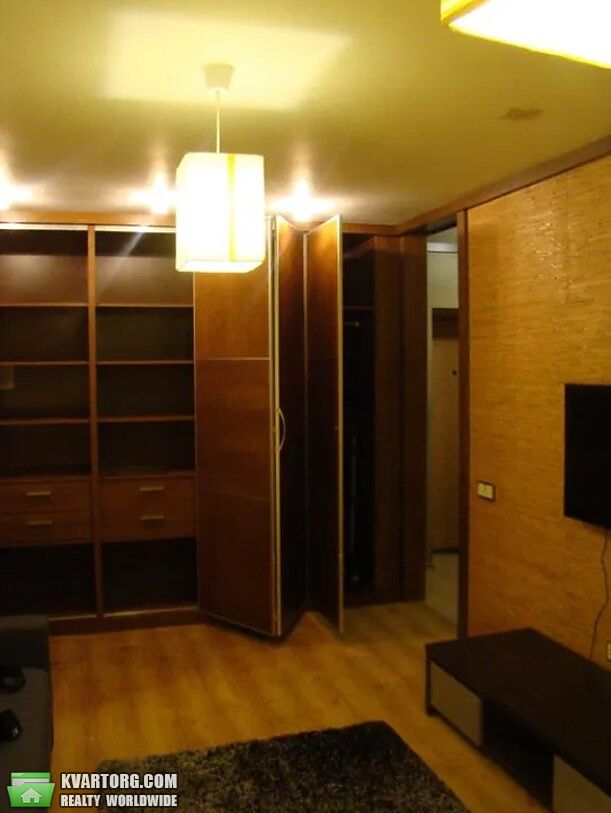 Rent out 1-room apartment. Киев,  Жуковского пер. — photo 2