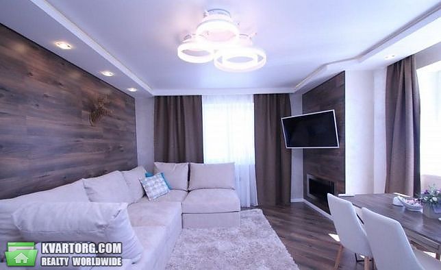 Rent out 2-room apartment. Киев, Сапёрное Поле ул. — photo 4