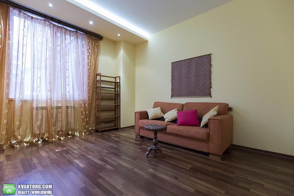 Rent out 4-room apartment. Киев,  Павловская — photo 5