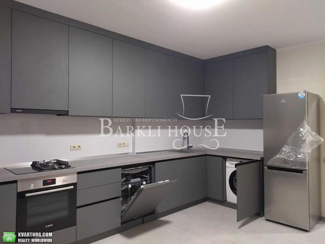 Rent out 3-room apartment. Киев,  Метрологическая — photo 4