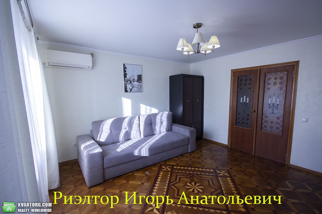 Rent out 3-room apartment. Одесса,  Королева — photo 3