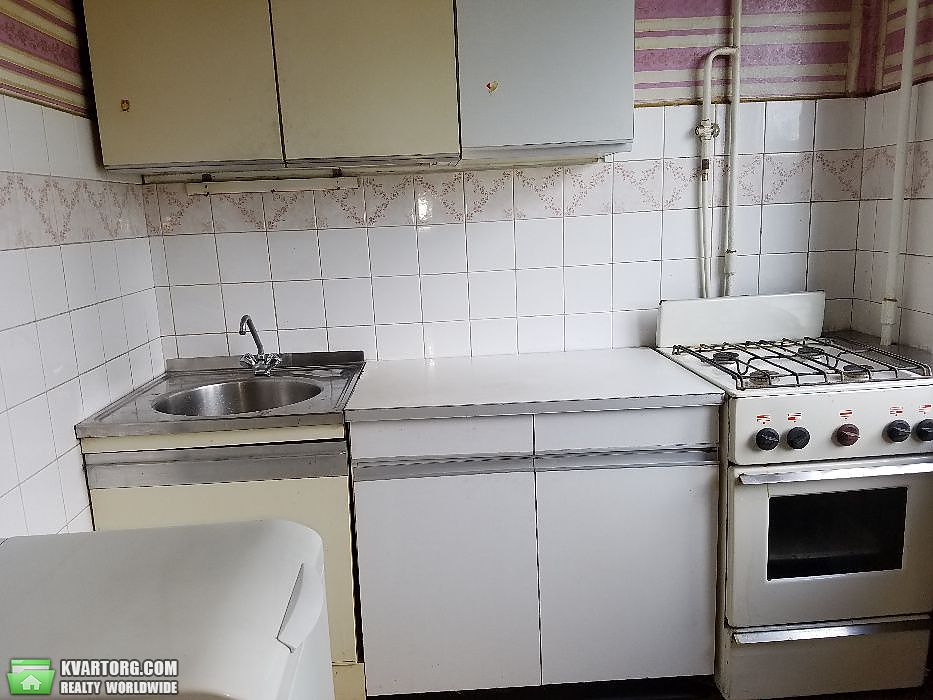 Sell 3-room apartment. Киев,  Автозаводская — photo 2