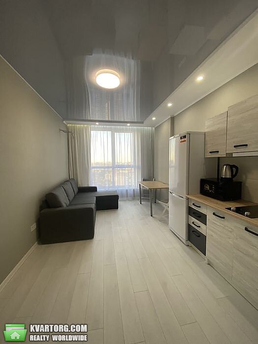 Rent out 1-room apartment. Киев, Полевая — photo 1