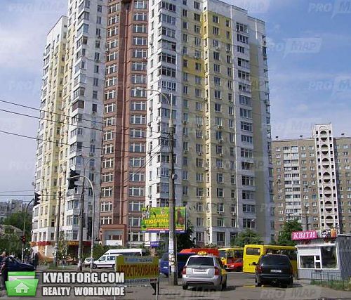 Rent out 2-room apartment. Киев, Харьковское шоссе — photo 10