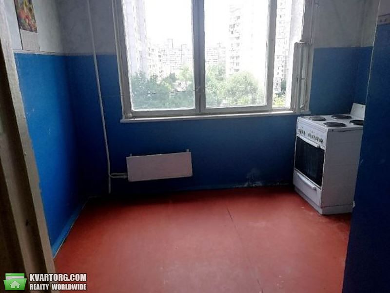 Sell 3-room apartment. Киев,  Харьковское шоссе — photo 10
