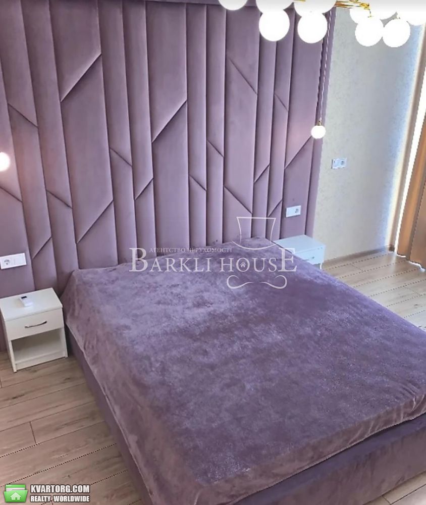Rent out 2-room apartment. Киев,  Киквидзе — photo 4